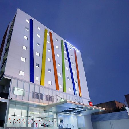 Amaris Hotel Tebet Jakarta Buitenkant foto