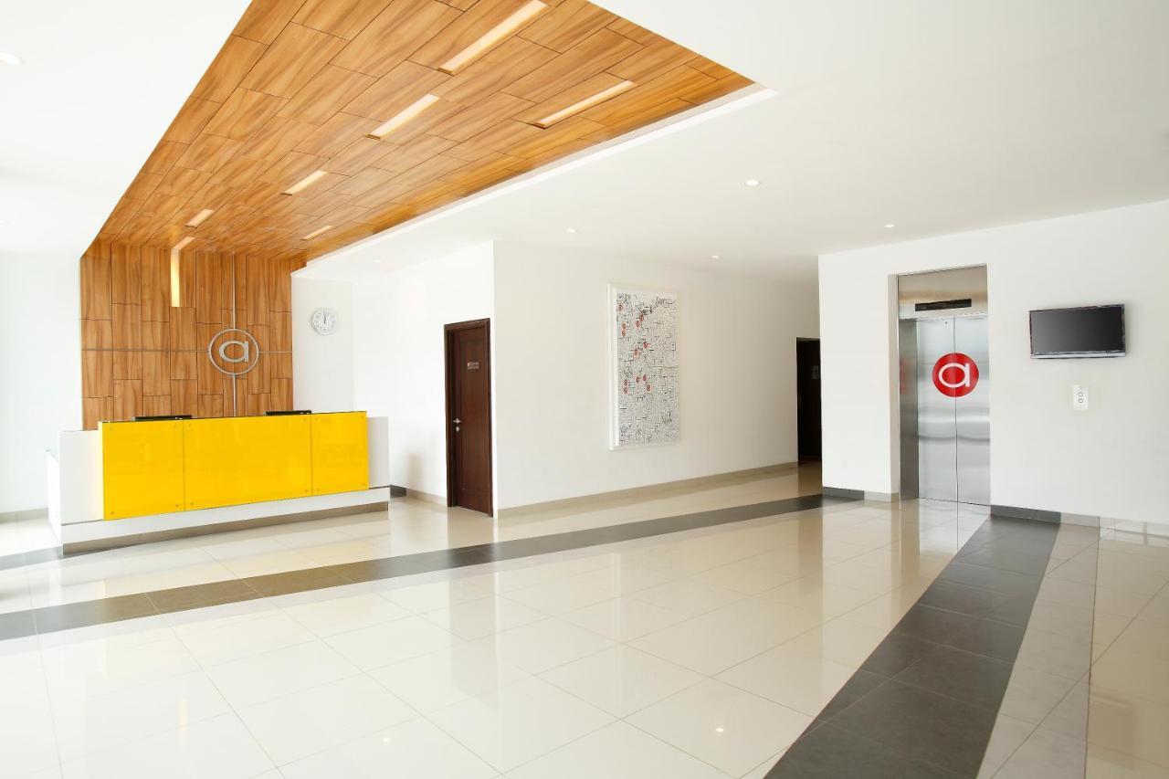 Amaris Hotel Tebet Jakarta Buitenkant foto