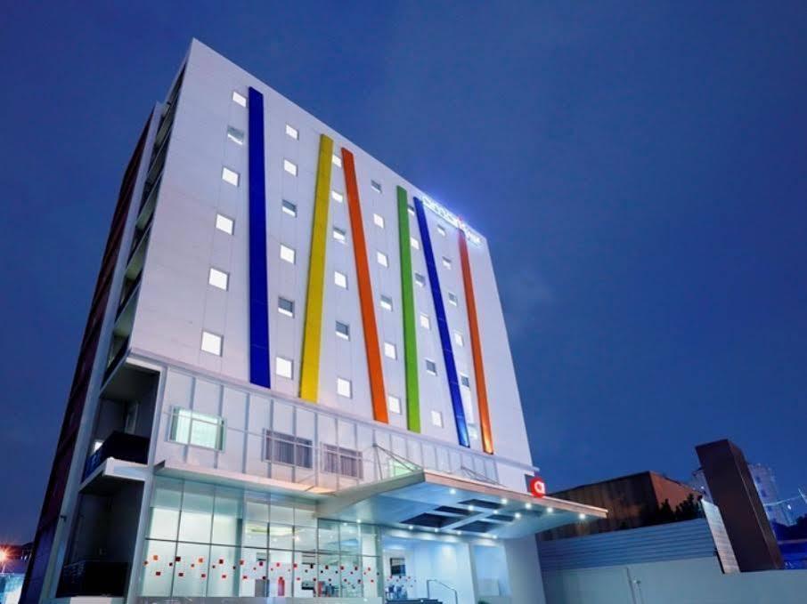 Amaris Hotel Tebet Jakarta Buitenkant foto
