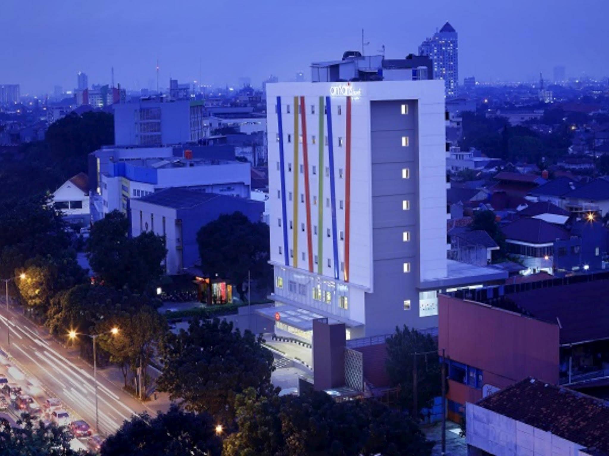 Amaris Hotel Tebet Jakarta Buitenkant foto